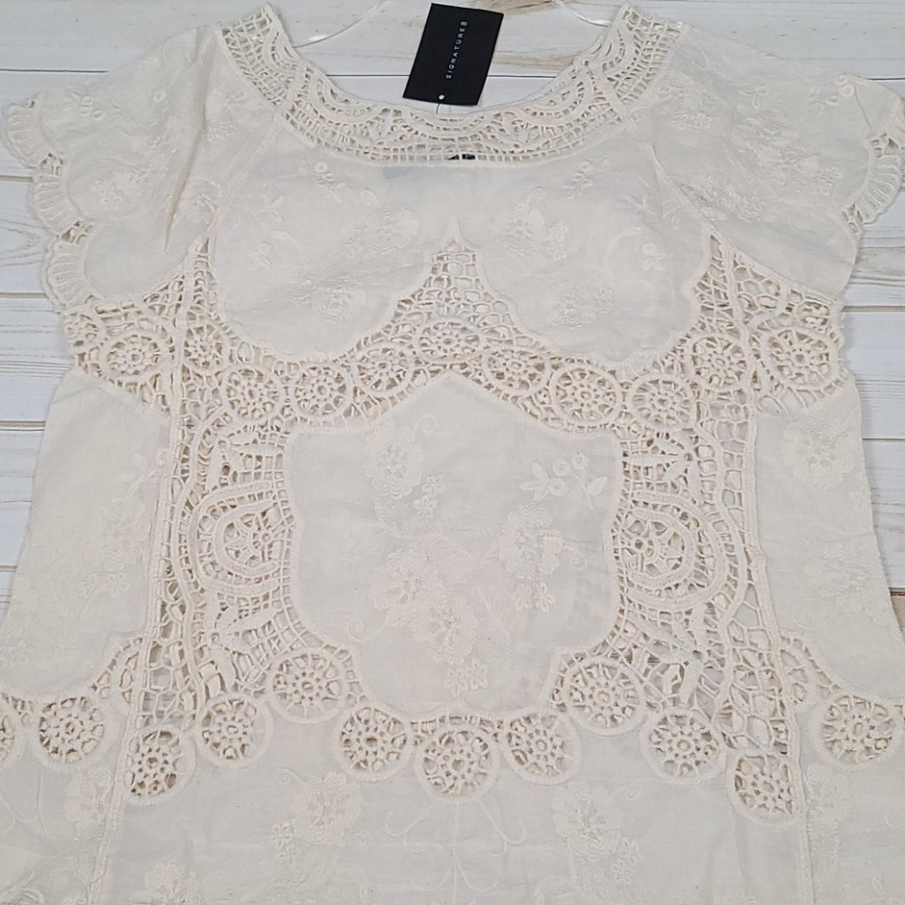 Signature8 dress